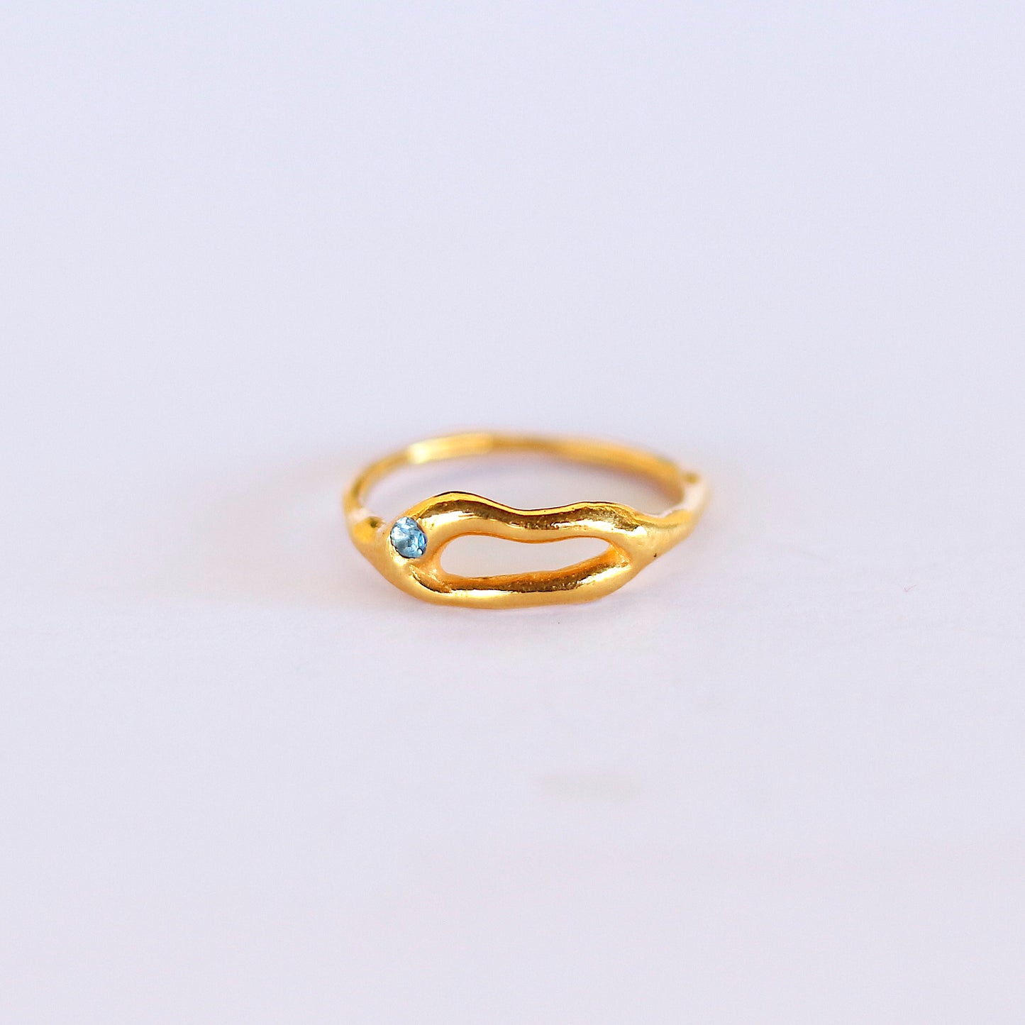 Ring silver gold plated green tourmaline organic shape fluid handcrafted Handmade bespoke lisbon