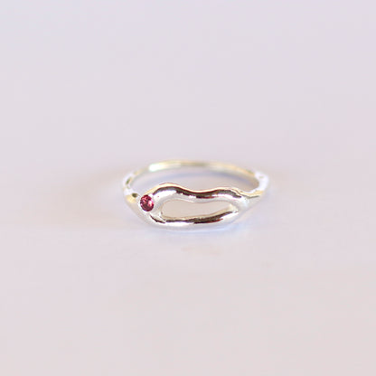Ring silver gold plated green tourmaline organic shape fluid handcrafted Handmade bespoke lisbon 