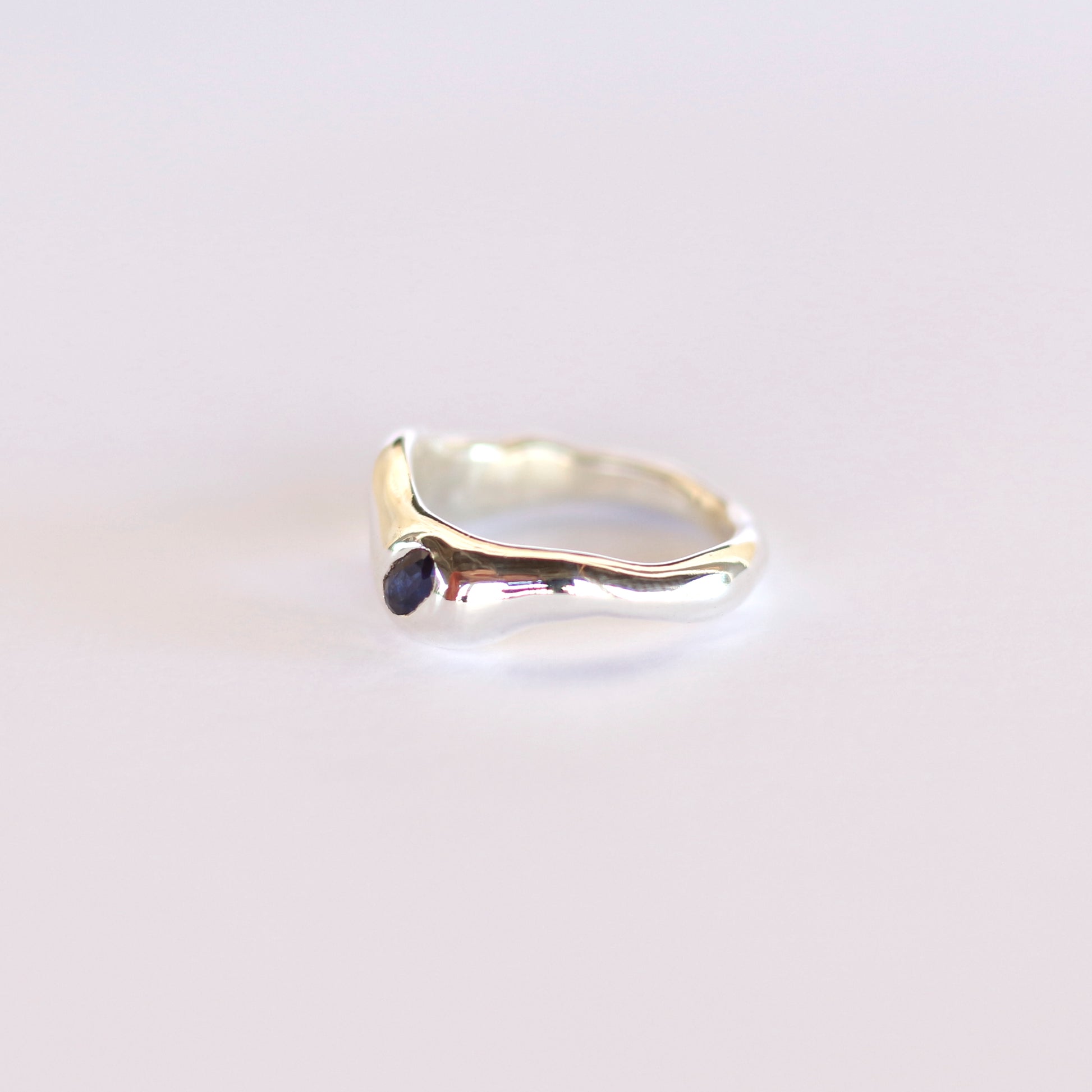 Ring jewelry sapphire handcrafted fluid organic  fashion silver deisgn